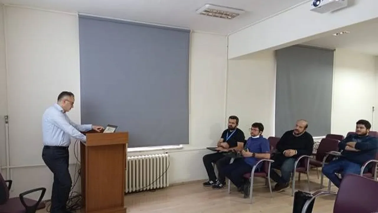 AFSÜ Diş Hekimliği Fakültesi’nde Akademisyenlere Yönelik Kritik Teşvik Eğitimi