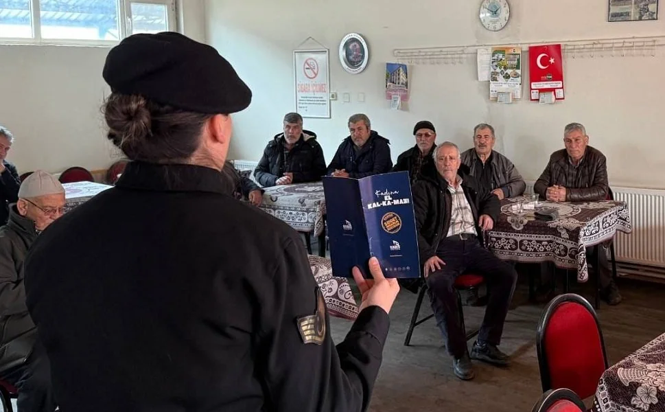 Afyonkarahisar Jandarması'ndan Sandıklı'da KADES ve Şiddetle Mücadele Mesaisi