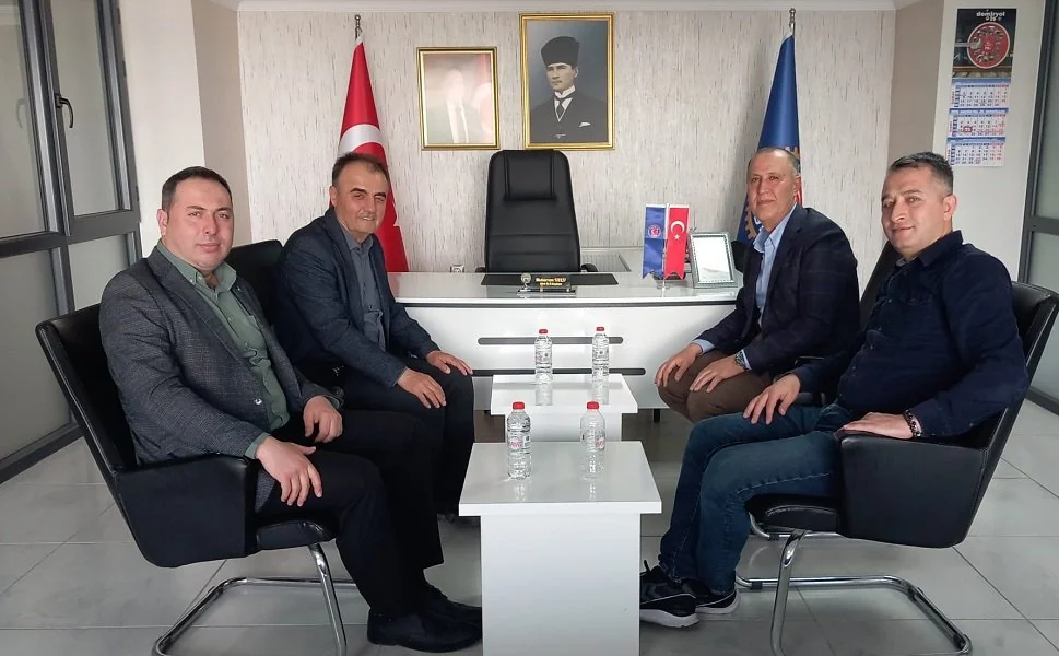 Afyonkarahisar Devlet Hastanesi Başhekimi Acar'dan Türk-İş'e Ziyaret: "İşçilerimiz Göz Bebeğimiz"