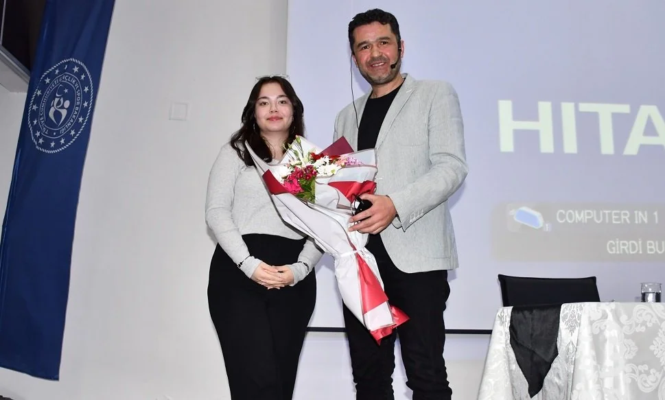 Afyonkarahisar'da Gençler İçin Tarih Zirvesi: "Maziden Atiye Beklenen Sensin"