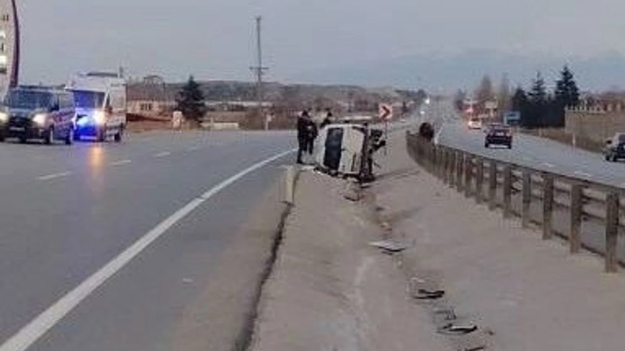 Sülümenli Yolunda Korkutan Kaza: 5 Yaralı