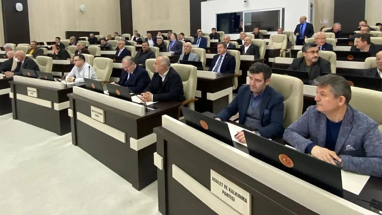 İl Genel Meclisi'nde Üçüncü Oturum Tamamlandı: Meclis Yarın İscehisar'da Toplanacak