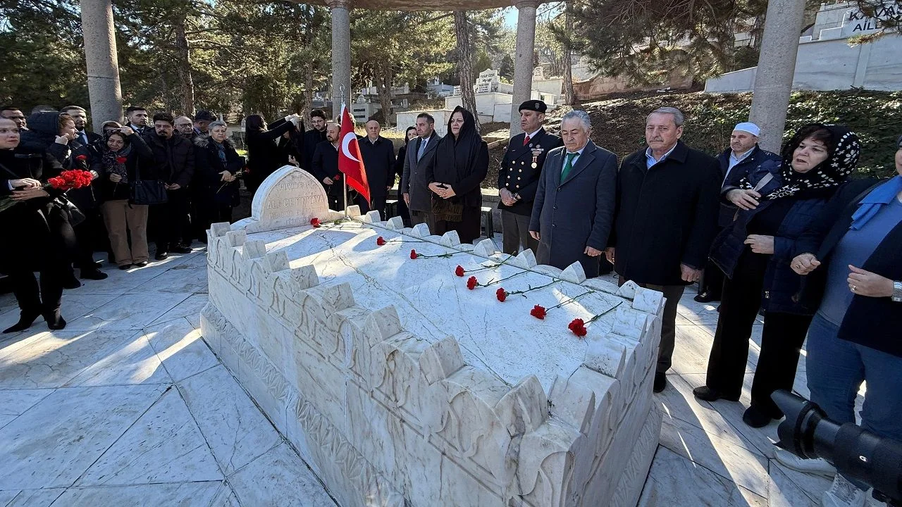Milli Mücadele’nin "Kel Ali"si Kabri Başında Anıldı: Vefatının 77. Yılı