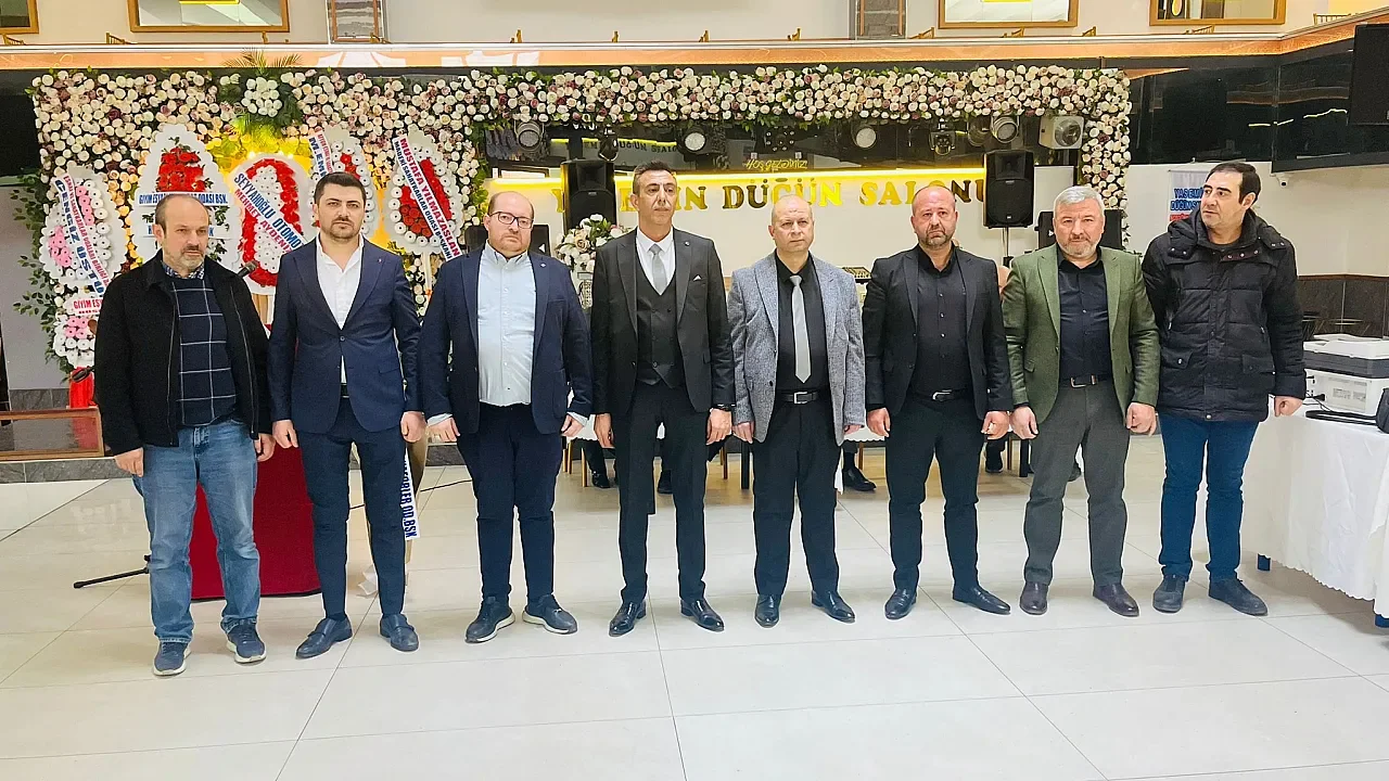 Ayakkabıcılar Odası’nda Dönem Sonu: Şükrü Kosdak Çekildi, Mehmet Zengin Tek Aday