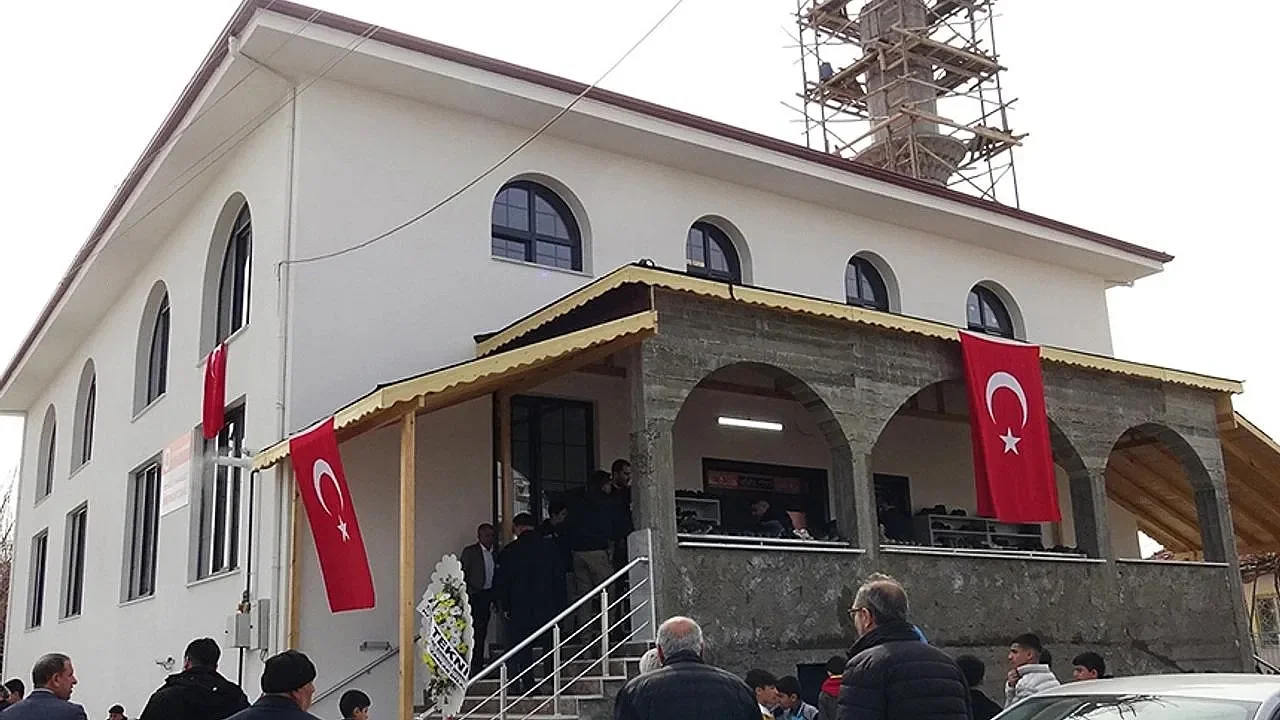 Afyonkarahisar'dan Malatya'ya Gönül Köprüsü: Doğanşehir'deki Camii İçin Birlik Oldular