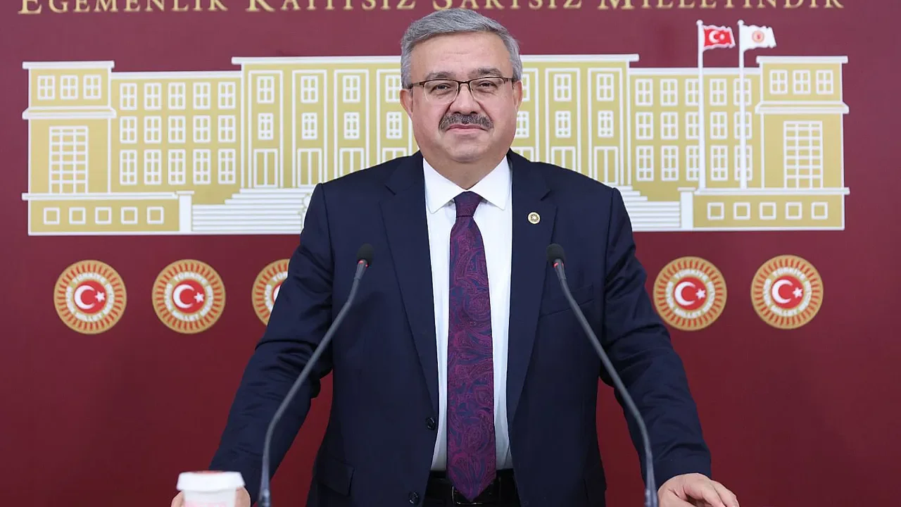 Afyonkarahisar’da 4 Bin 370 Hak Sahibi Belirlendi: Yurdunuseven’den Yeni Konut Müjdesi