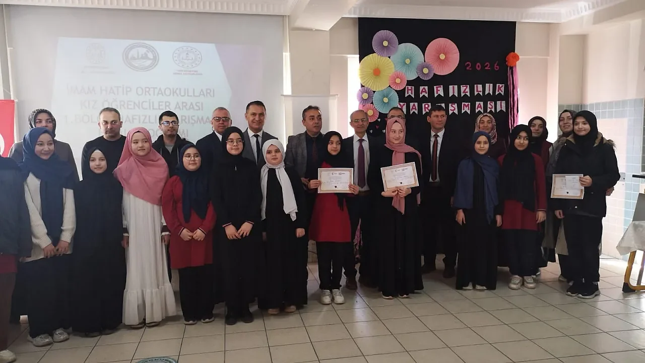İmam Hatip Ortaokulları Arası 1. Bölge Hafızlık Finali Afyonkarahisar’da Tamamlandı: Dereceye Girenler Belli Oldu