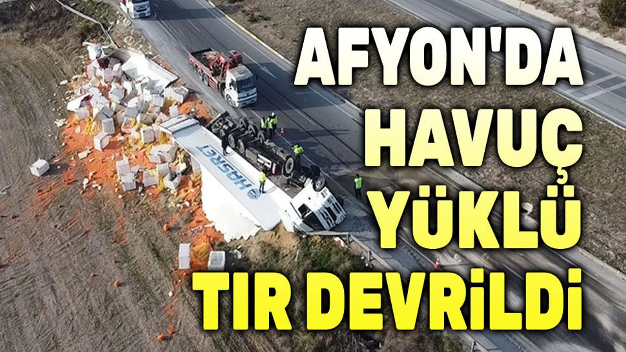 Emirdağ'da Şarampole Devrilen Tırdaki 27 Ton Havuç Yola Saçıldı