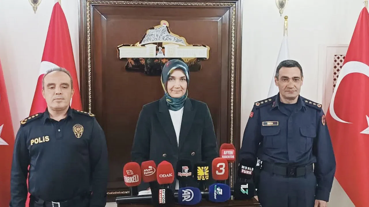 Afyon Merkezli Dev DEAŞ Operasyonu: Interpol Kırmızı Bültenle Arıyordu, 7 Şüpheli Yakalandı