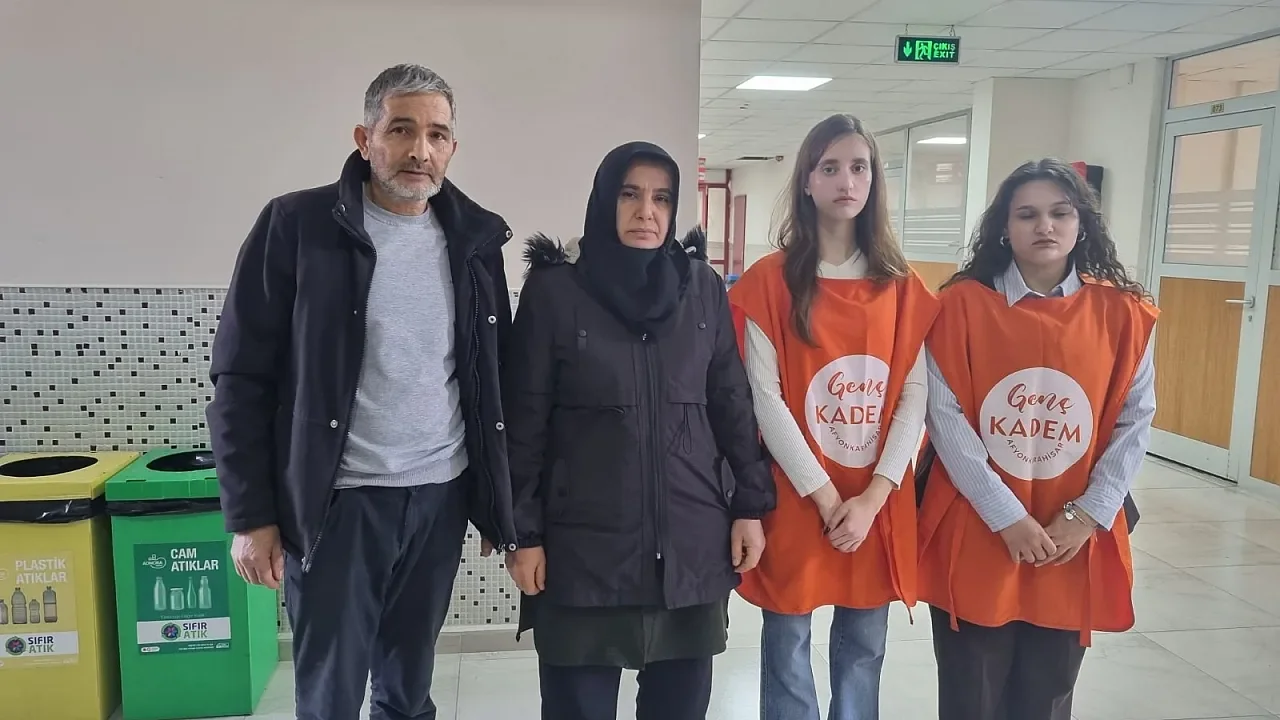 KADEM Afyon'dan Sultan Tosun Davasında Kararlılık Mesajı: "Adalet Yerini Bulana Kadar Buradayız"