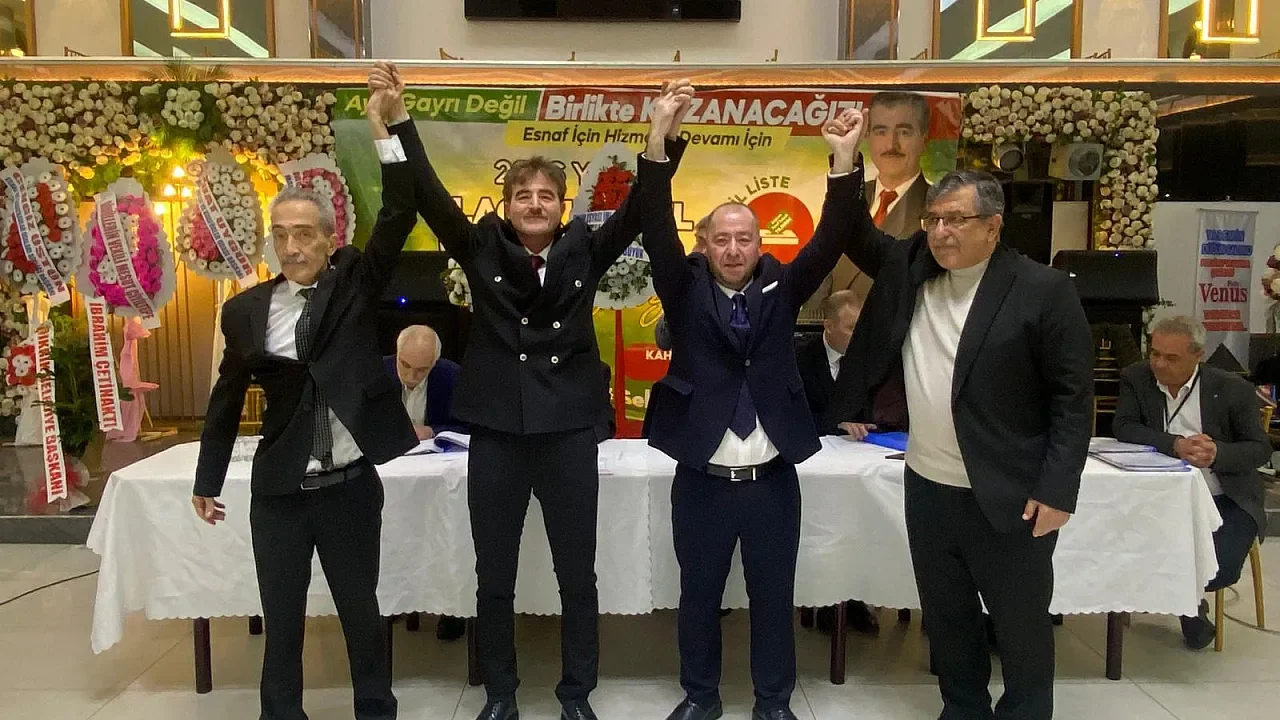 Afyonkarahisar Kahveciler Odası’nda Sandık Heyecanı: İki Adaylı Yarış Başladı