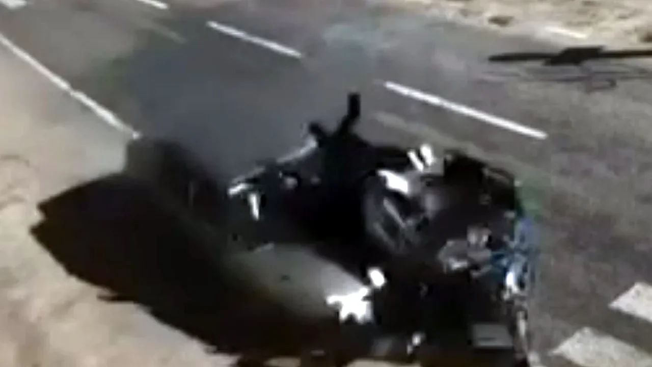 Dinar’da Yürek Yakan Kaza: Anne Hayatını Kaybetti, Oğlu Yaşam Mücadelesi Veriyor