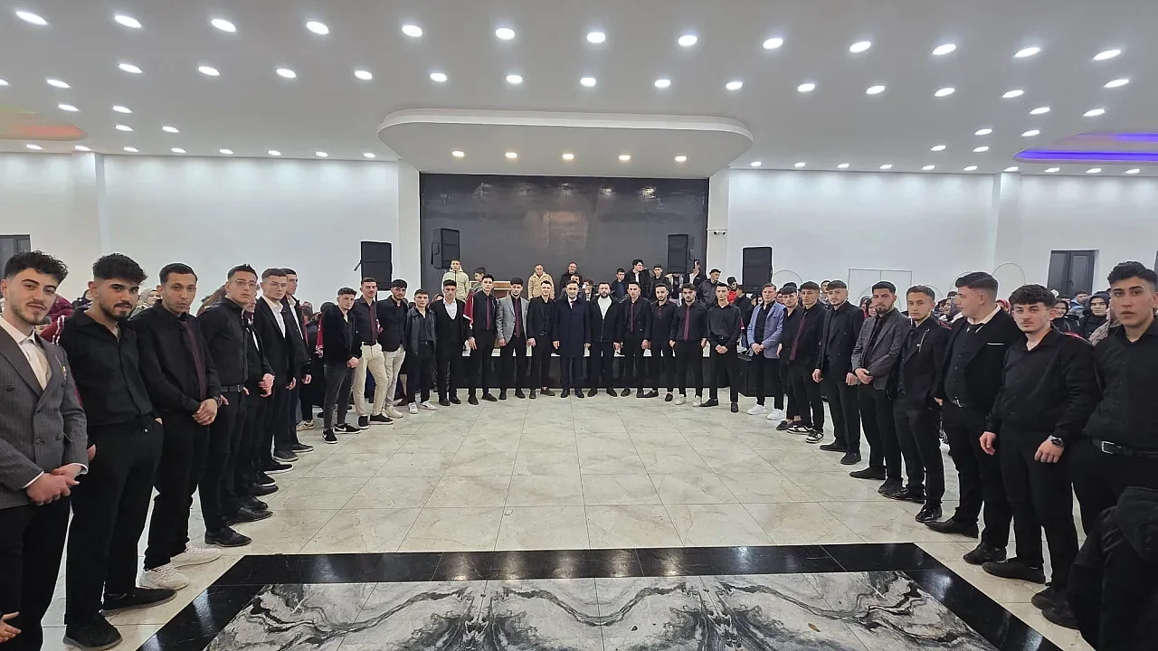 Akharım’da Nöbet Değişimi Heyecanı: 2006 Tertip Askerler İçin Tören Düzenlendi