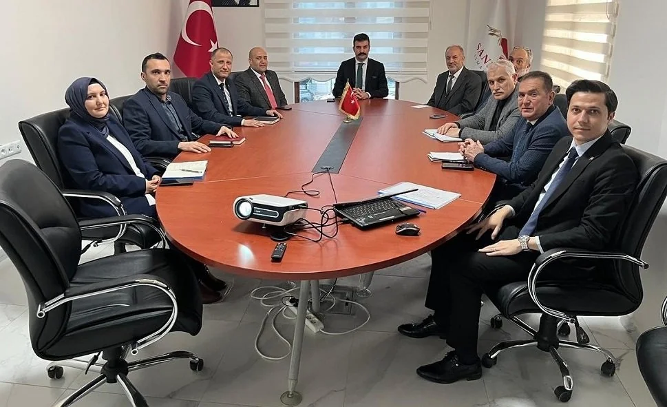 Sandıklı’da Gençleri Empatiye Teşvik Edecek "Akran Nezaketi Hareketi" Başladı