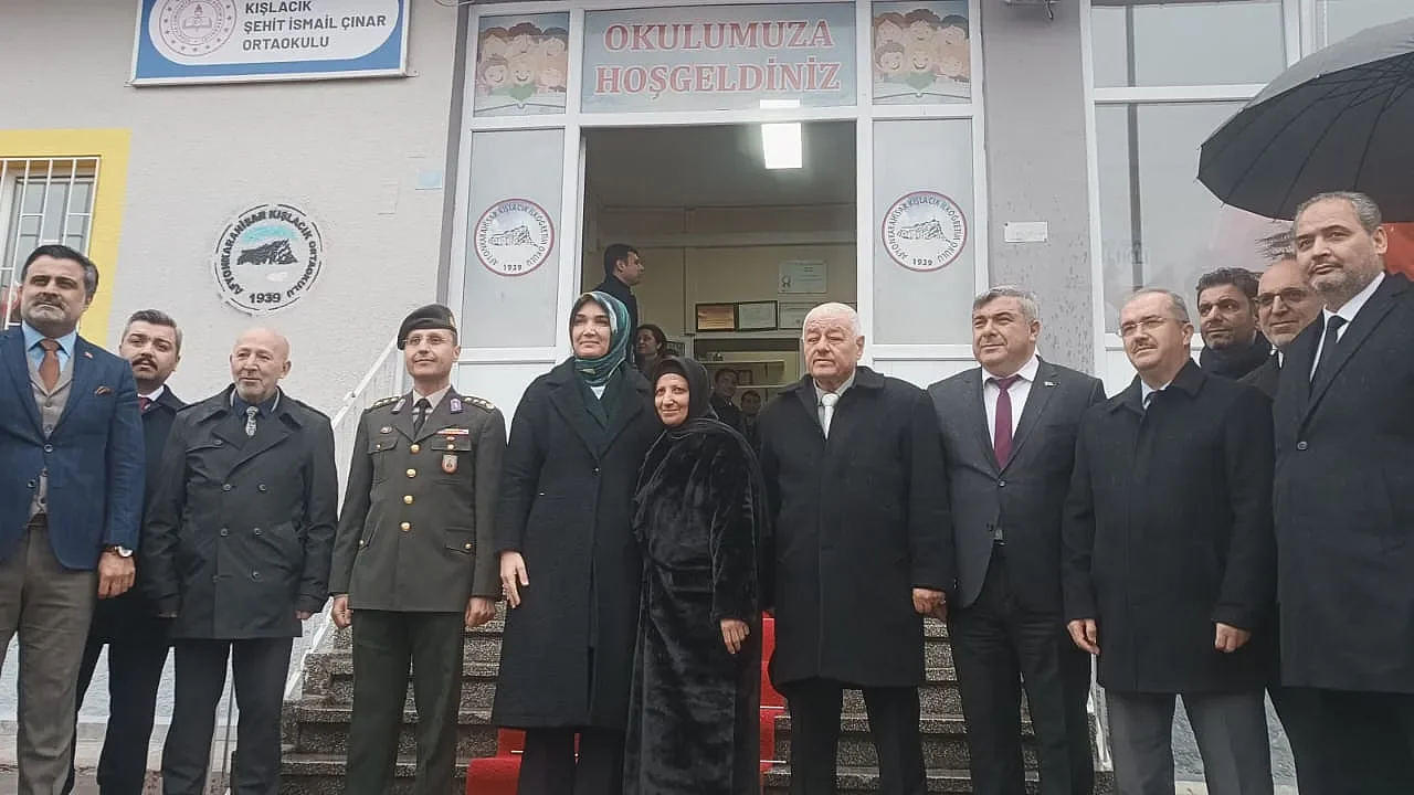 Kışlacık Ortaokulu’na Şehit İsmail Çınar’ın İsmi Verildi: Vali Yiğitbaşı’ndan Vefa Mesajı