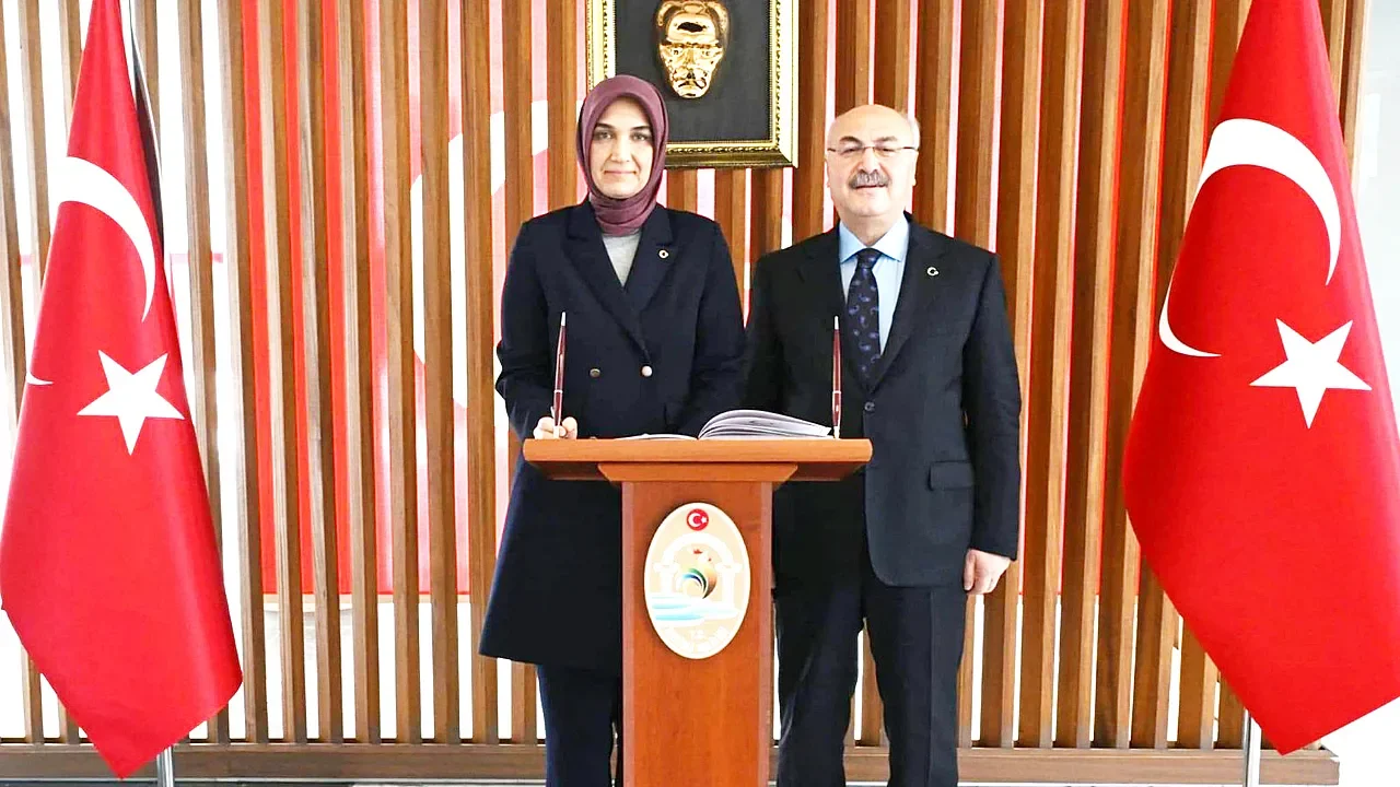 Ege’nin Valileri Denizli’de Buluştu: Yiğitbaşı’ndan Hemşehrilerine Sürpriz Selam