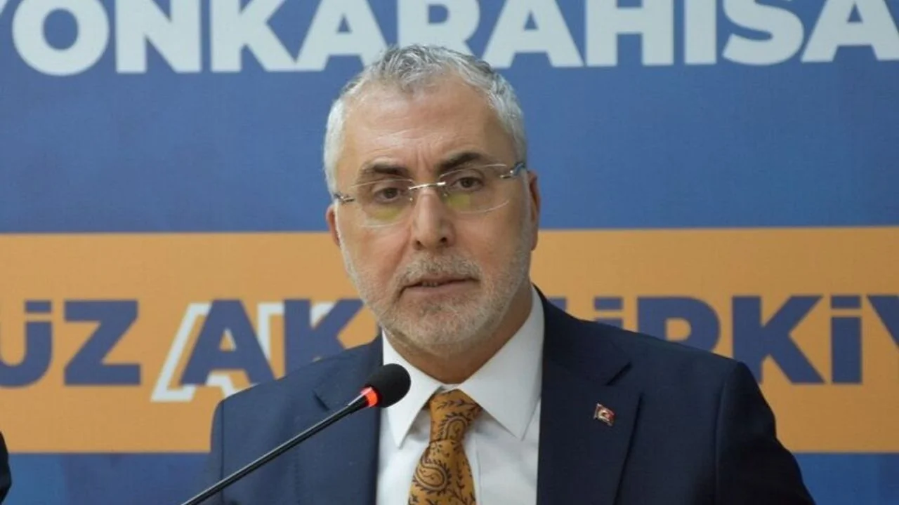 Bakan Işıkhan Afyonkarahisar’dan Seslendi: "Dünya Tarihinde Yeni Bir Sayfa Açılıyor"